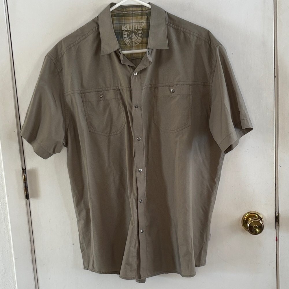 Kuhl Stealth taupe grey plaid checkered short sleeve button down shirt Size XL